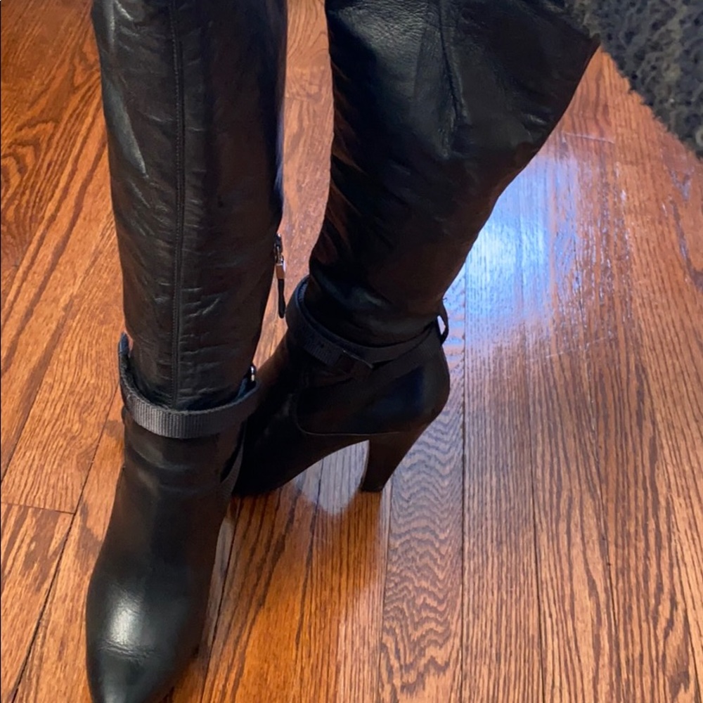 Prada Leather Boots ♥️